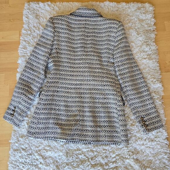 Zara Women's Black and White Tweed Jacket Size Small Preppy - Picture 9 of 9